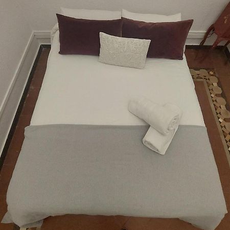 Efate Rooms บาร์เซโลนา ภายนอก รูปภาพ